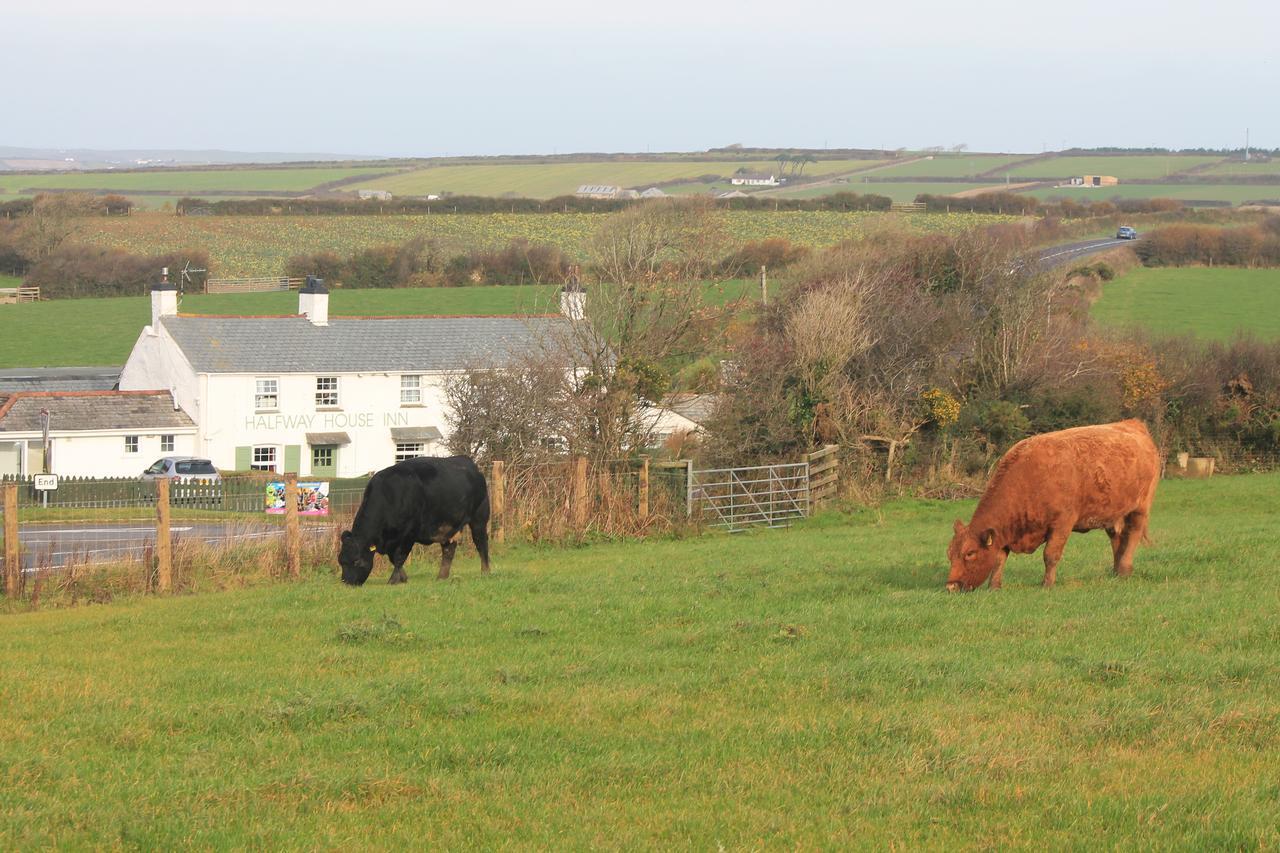 Halfway House Inn Wadebridge Exteriör bild
